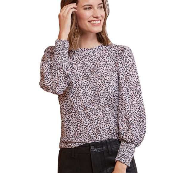 Nation LTD Loren Spotted Smocked Puff Balloon Sleeve Tee - XS - Picture 5 of 16